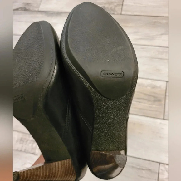 COACH Aliza black waxy leather ankle high heel pull-on classic booties Women's 8 - Picture 13 of 14